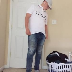 Meet your Posher, Adam